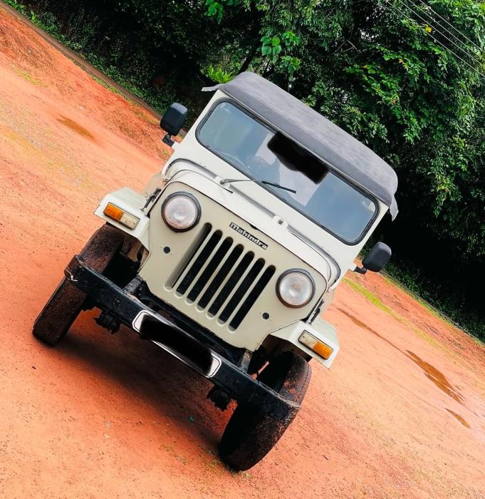 Used vehicles sales in perambra calicut ,used vehicles dealer in perambra calicut,Laiq Motors 