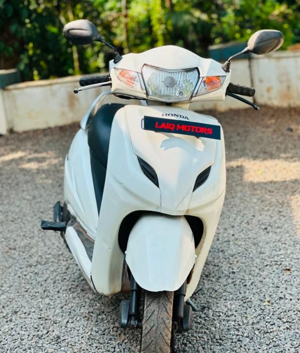 Used vehicles sales in perambra calicut ,used vehicles dealer in perambra calicut,Laiq Motors 