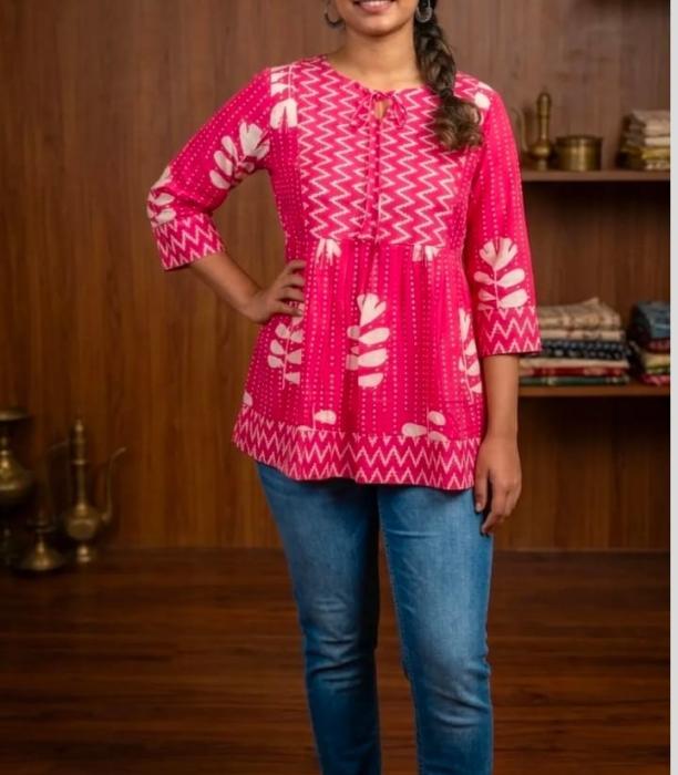 Clothing Store in karikode peruva,ethnic wear handloom collections in karikode peruva,NeeHara  Clothing 