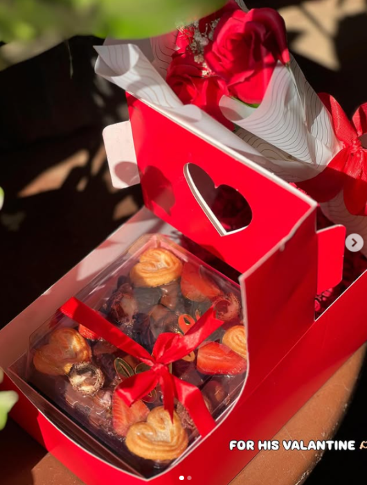 Home made cakes Manjeri Malappuram,Costomised cakes and desserts Manjeri Malappuram,Cake hut Manjeri  Malappuram