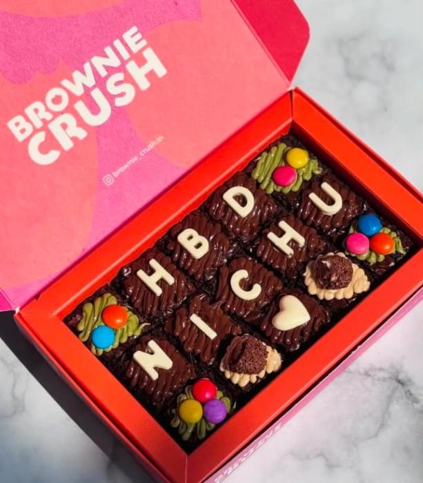 Premium Brownie Boxes in  tirur malappuram,Brownie shop in tirur malappuram,Brownie Crush 