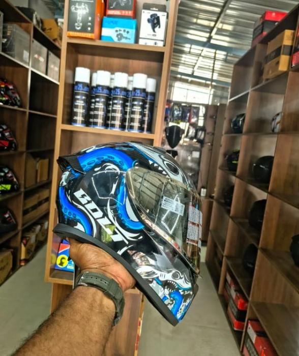 Bike accessories shop in pollachi,Bike and scooter tyre shop in pollachi,Tyre changing Wheel balancing services in pollachi,Global Garage 